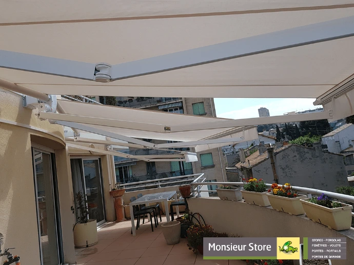 Store espace lunmineux